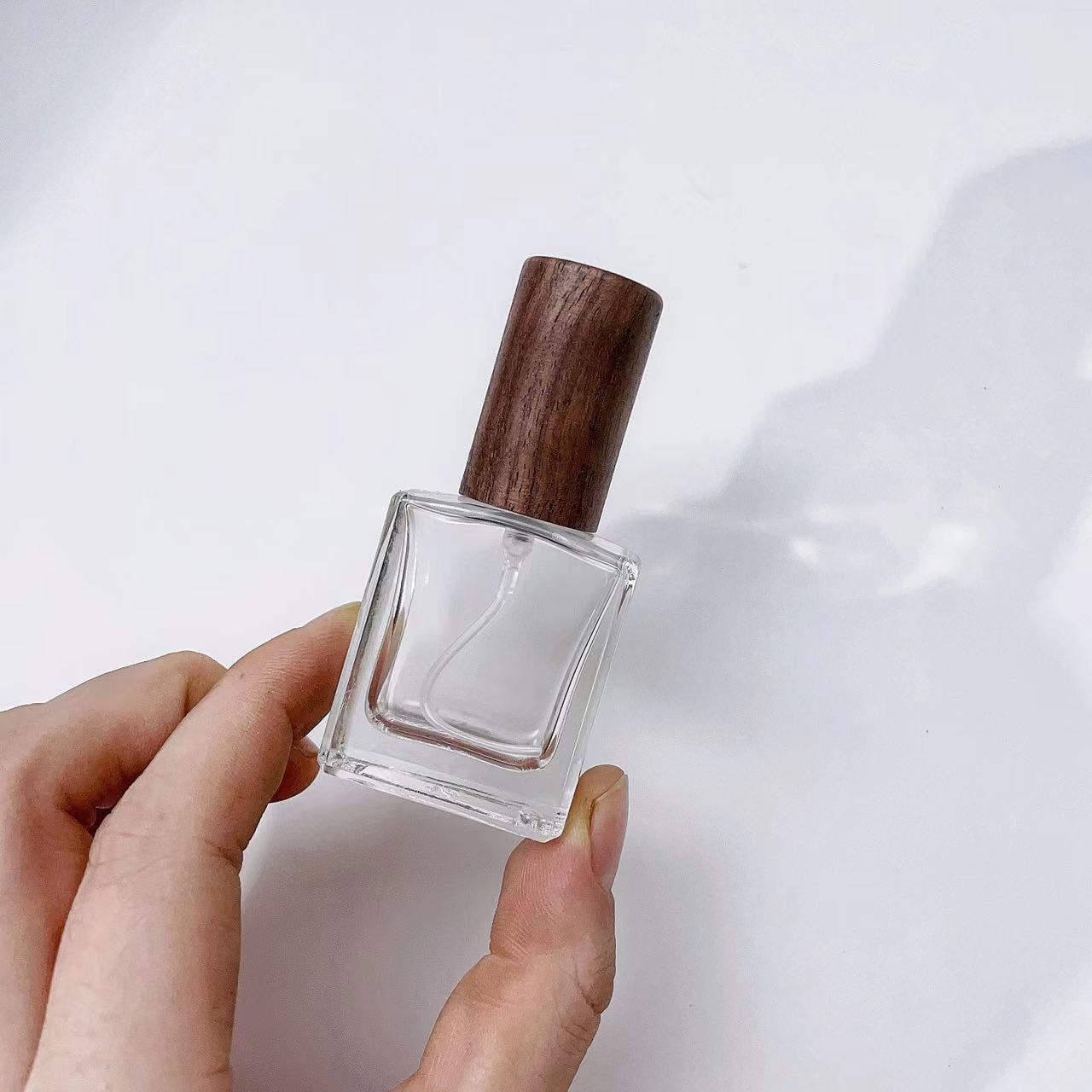 10ml Transparent Thick Glass P - đánh giá và giá Cologne Spray Bottle