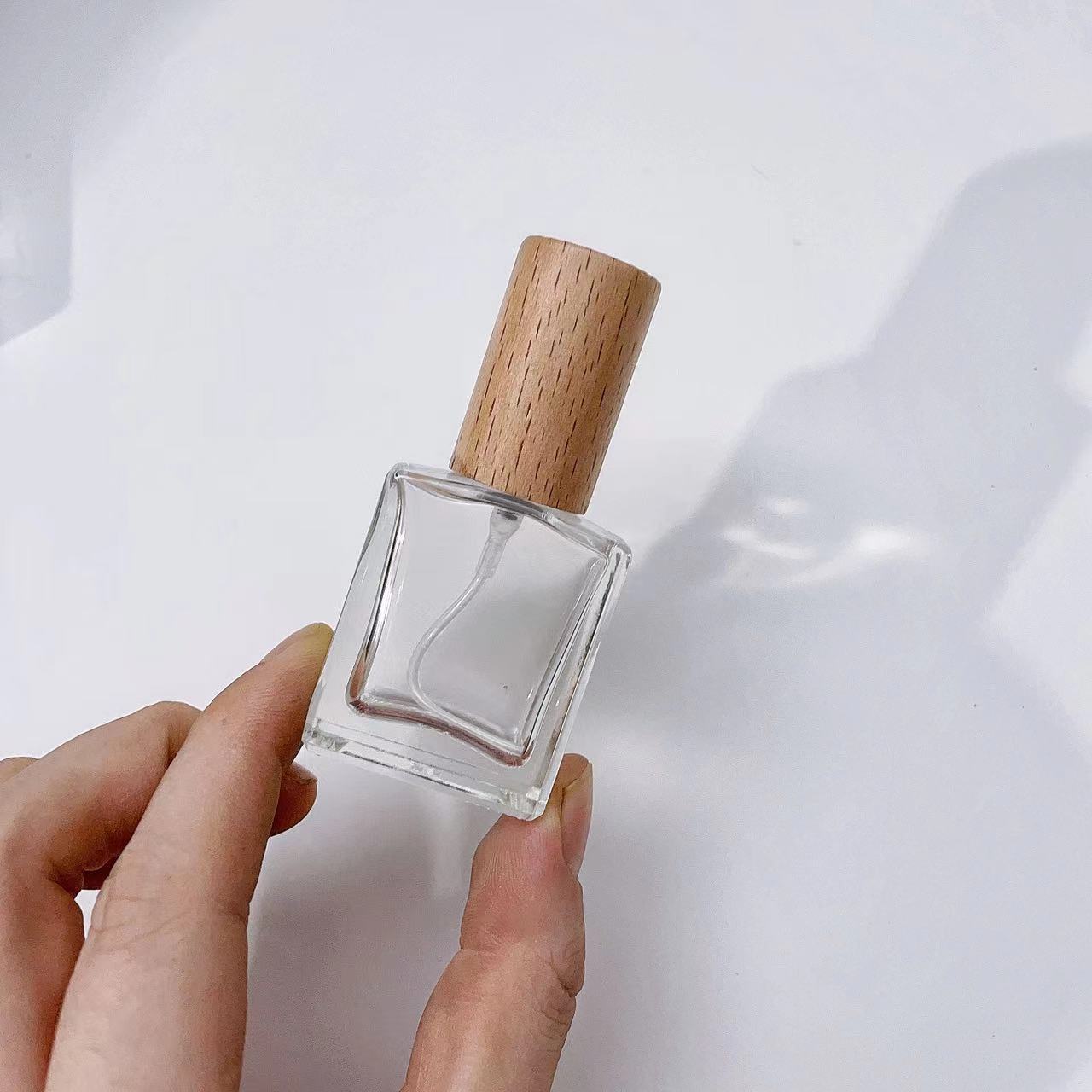 10ml Transparent Thick Glass P - đánh giá và giá Cologne Spray Bottle